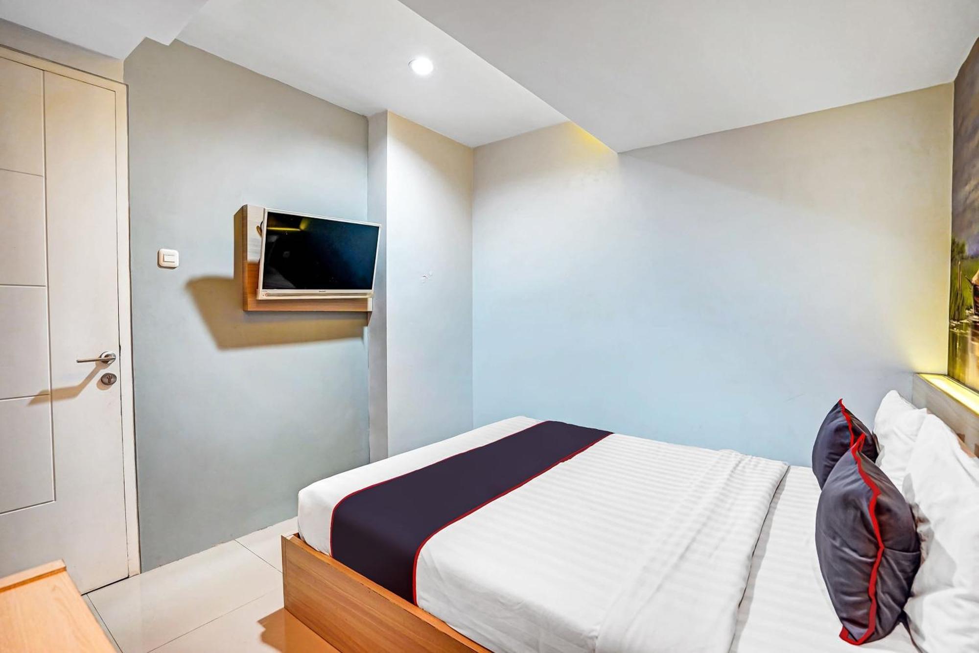 Capital O 90888 Bintang Diponggo Residence Surabaia Exterior foto