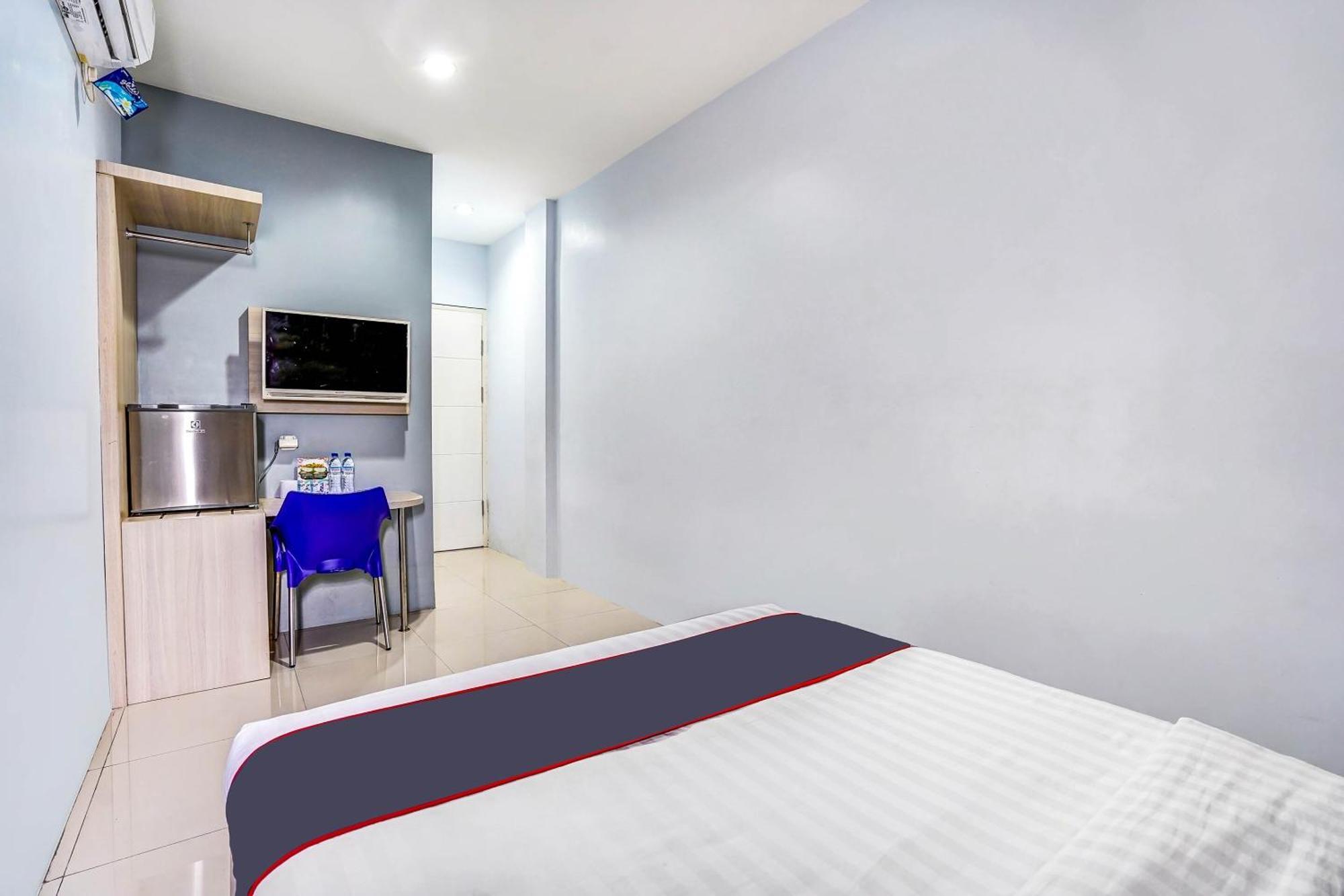Capital O 90888 Bintang Diponggo Residence Surabaia Exterior foto